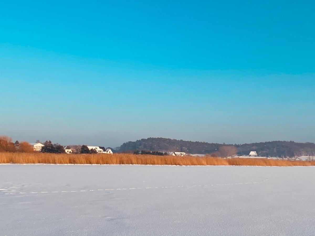 Ferienhaus Am Achterwasser Uckeritz Exteriör bild